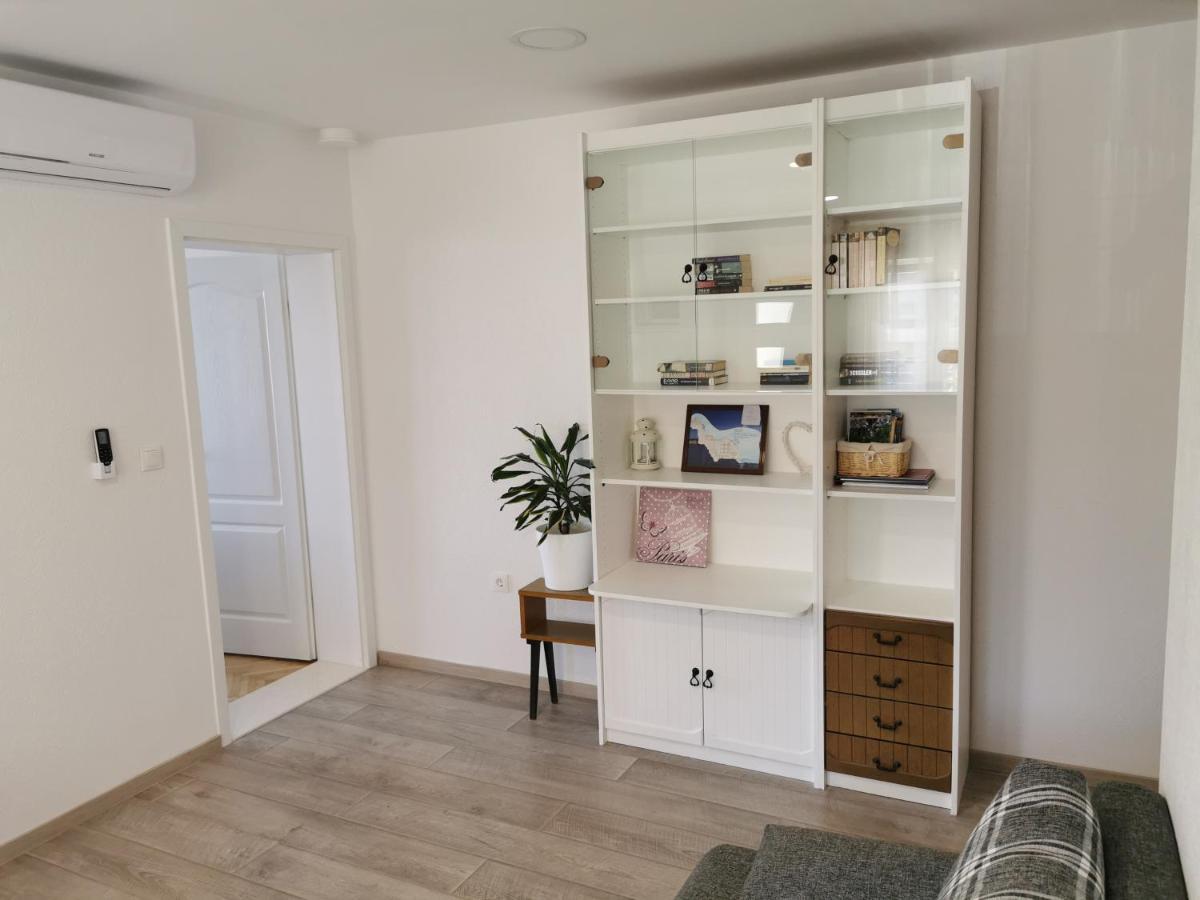 Apartman Adriatic Pavlinovic - Makarska Kültér fotó