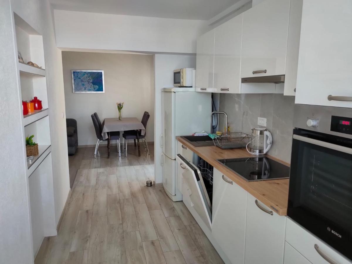 Apartman Adriatic Pavlinovic - Makarska Kültér fotó