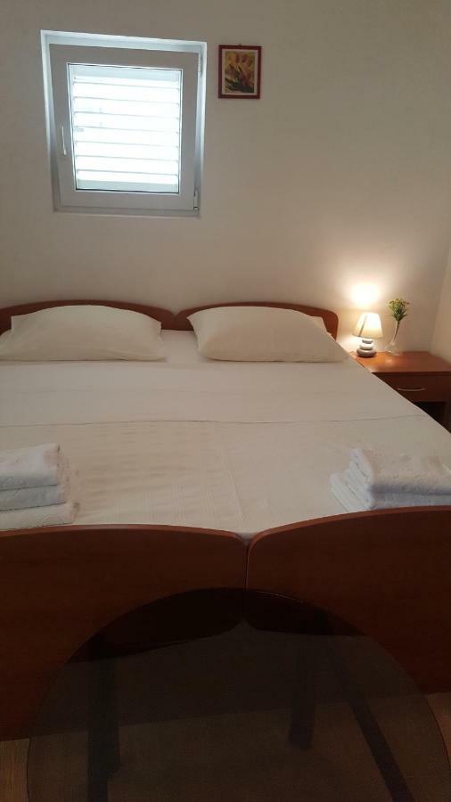 Apartman Adriatic Pavlinovic - Makarska Kültér fotó